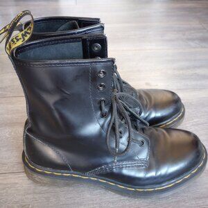 Classic Doc Martens